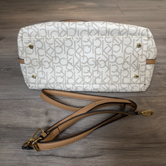 Calvin Klein White & Tan Monogram Signature Everlee Satchel Handbag - Picture 3 of 5